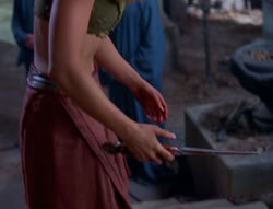 extant_XenaWarriorPrincess_6x05-Legacy_02340