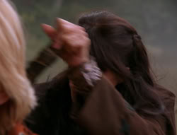 extant_XenaWarriorPrincess_6x06-TheAbyss_00458