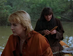 extant_XenaWarriorPrincess_6x06-TheAbyss_00579