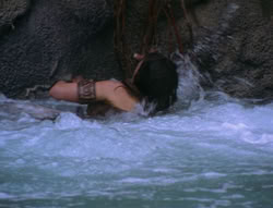 extant_XenaWarriorPrincess_6x06-TheAbyss_01215