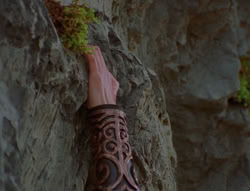 extant_XenaWarriorPrincess_6x06-TheAbyss_01270