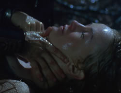 extant_XenaWarriorPrincess_6x06-TheAbyss_01873