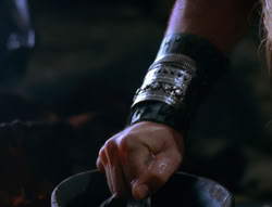 extant_XenaWarriorPrincess_6x06-TheAbyss_02454
