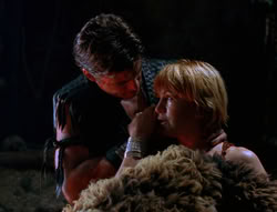 extant_XenaWarriorPrincess_6x06-TheAbyss_02477