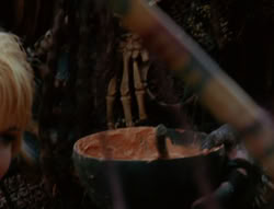 extant_XenaWarriorPrincess_6x06-TheAbyss_02684
