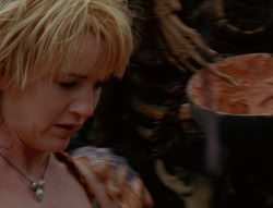 extant_XenaWarriorPrincess_6x06-TheAbyss_02688