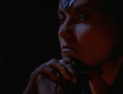 extant_XenaWarriorPrincess_6x07-TheRheingold_0016