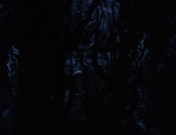 extant_XenaWarriorPrincess_6x07-TheRheingold_0026