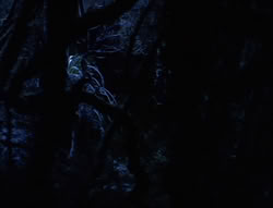 extant_XenaWarriorPrincess_6x07-TheRheingold_0028