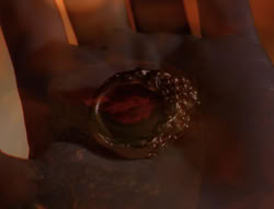 extant_XenaWarriorPrincess_6x07-TheRheingold_0052