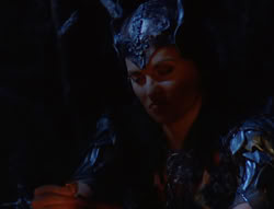 extant_XenaWarriorPrincess_6x07-TheRheingold_0063