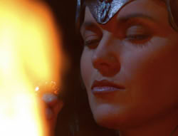 extant_XenaWarriorPrincess_6x07-TheRheingold_0079