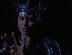 extant_XenaWarriorPrincess_6x07-TheRheingold_0151