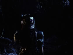 extant_XenaWarriorPrincess_6x07-TheRheingold_0159