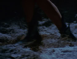extant_XenaWarriorPrincess_6x07-TheRheingold_0215