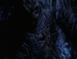 extant_XenaWarriorPrincess_6x07-TheRheingold_0220