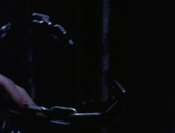 extant_XenaWarriorPrincess_6x07-TheRheingold_0264