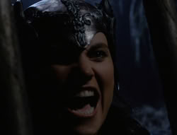 extant_XenaWarriorPrincess_6x07-TheRheingold_0265
