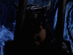 extant_XenaWarriorPrincess_6x07-TheRheingold_0279