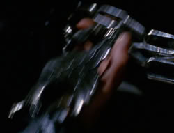 extant_XenaWarriorPrincess_6x07-TheRheingold_0291