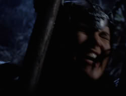 extant_XenaWarriorPrincess_6x07-TheRheingold_0292