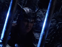 extant_XenaWarriorPrincess_6x07-TheRheingold_0320