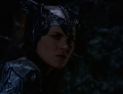 extant_XenaWarriorPrincess_6x07-TheRheingold_0331