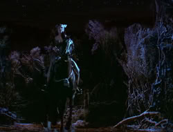 extant_XenaWarriorPrincess_6x07-TheRheingold_0352