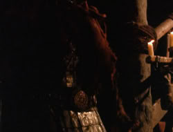 extant_XenaWarriorPrincess_6x07-TheRheingold_0404
