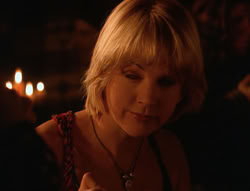 extant_XenaWarriorPrincess_6x07-TheRheingold_0430