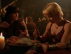 extant_XenaWarriorPrincess_6x07-TheRheingold_0452