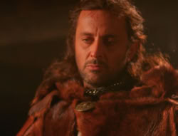 extant_XenaWarriorPrincess_6x07-TheRheingold_0459