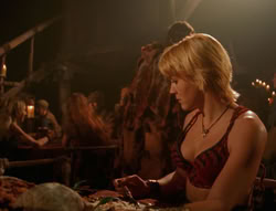 extant_XenaWarriorPrincess_6x07-TheRheingold_0496