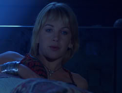 extant_XenaWarriorPrincess_6x07-TheRheingold_0610