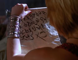 extant_XenaWarriorPrincess_6x07-TheRheingold_0673