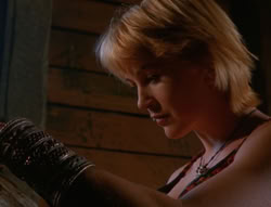 extant_XenaWarriorPrincess_6x07-TheRheingold_0681