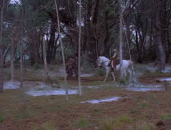 extant_XenaWarriorPrincess_6x07-TheRheingold_0720