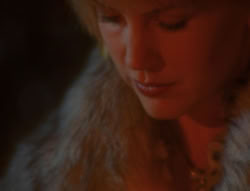 extant_XenaWarriorPrincess_6x07-TheRheingold_0731