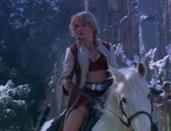 extant_XenaWarriorPrincess_6x07-TheRheingold_0776