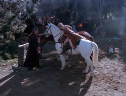 extant_XenaWarriorPrincess_6x07-TheRheingold_0786