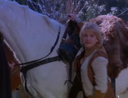 extant_XenaWarriorPrincess_6x07-TheRheingold_0790