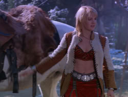 extant_XenaWarriorPrincess_6x07-TheRheingold_0792