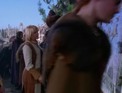 extant_XenaWarriorPrincess_6x07-TheRheingold_0820