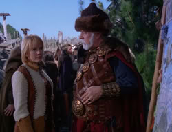 extant_XenaWarriorPrincess_6x07-TheRheingold_0832