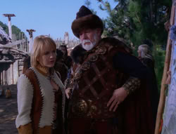 extant_XenaWarriorPrincess_6x07-TheRheingold_0840