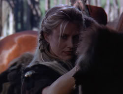 extant_XenaWarriorPrincess_6x07-TheRheingold_0847