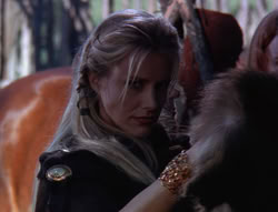 extant_XenaWarriorPrincess_6x07-TheRheingold_0849