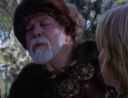 extant_XenaWarriorPrincess_6x07-TheRheingold_0886