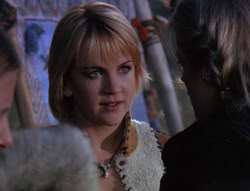 extant_XenaWarriorPrincess_6x07-TheRheingold_0903