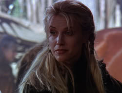 extant_XenaWarriorPrincess_6x07-TheRheingold_0909
